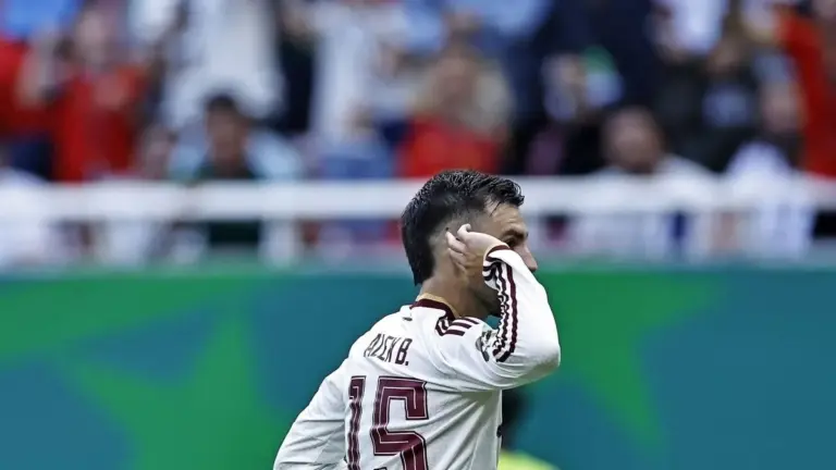 Un streamer estalla por el fallo de Muslera en el Uruguay-España y su reacción da la vuelta al mundo - MARCA