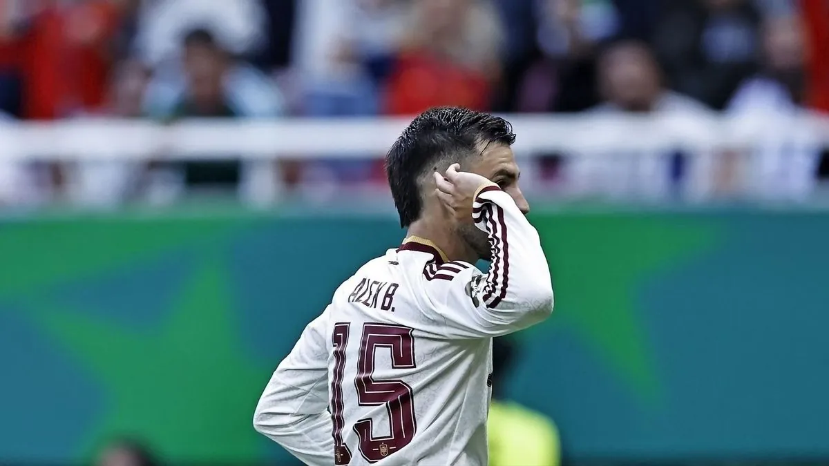 Baena celebra su gol frente a Uruguay en el tercer partido del Mundial.