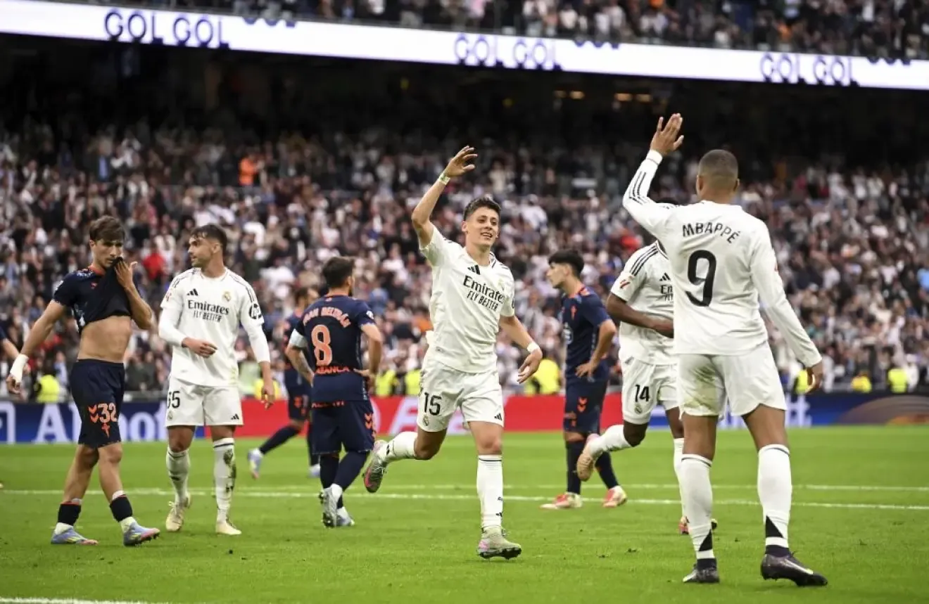 Arda Güler celebra con Mbappé un gol de la pasada temporada&nbsp;