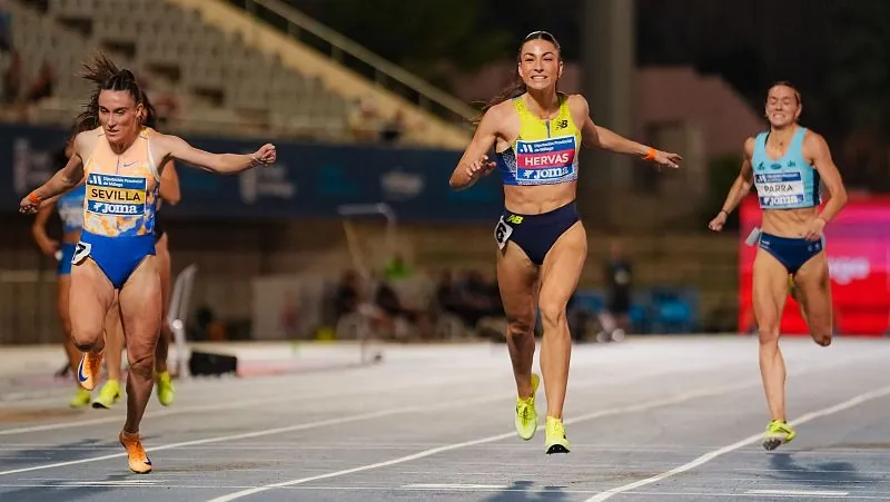 Blanca Hervás gana por una centésima una final estelar de 400 m del Campeonato de España de atletismo