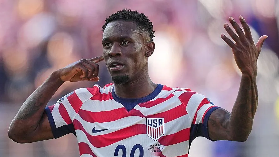 Balogun celebra su tercer gol en el MundialJulio CortezJulio Cortez