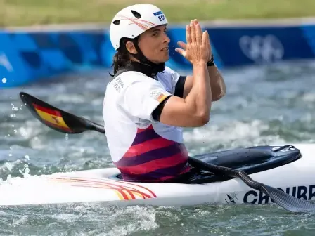 La española Maialen Chourraut, tres veces medallista olímpica, solo pudo ser cuarta en la final de kayak cross de los campeonatos del mundo de piragüismo